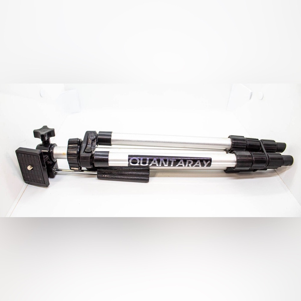 Quantaray‎ tripod